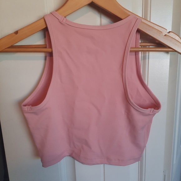 BUFF BUNNY crop top - Picture 3 of 4